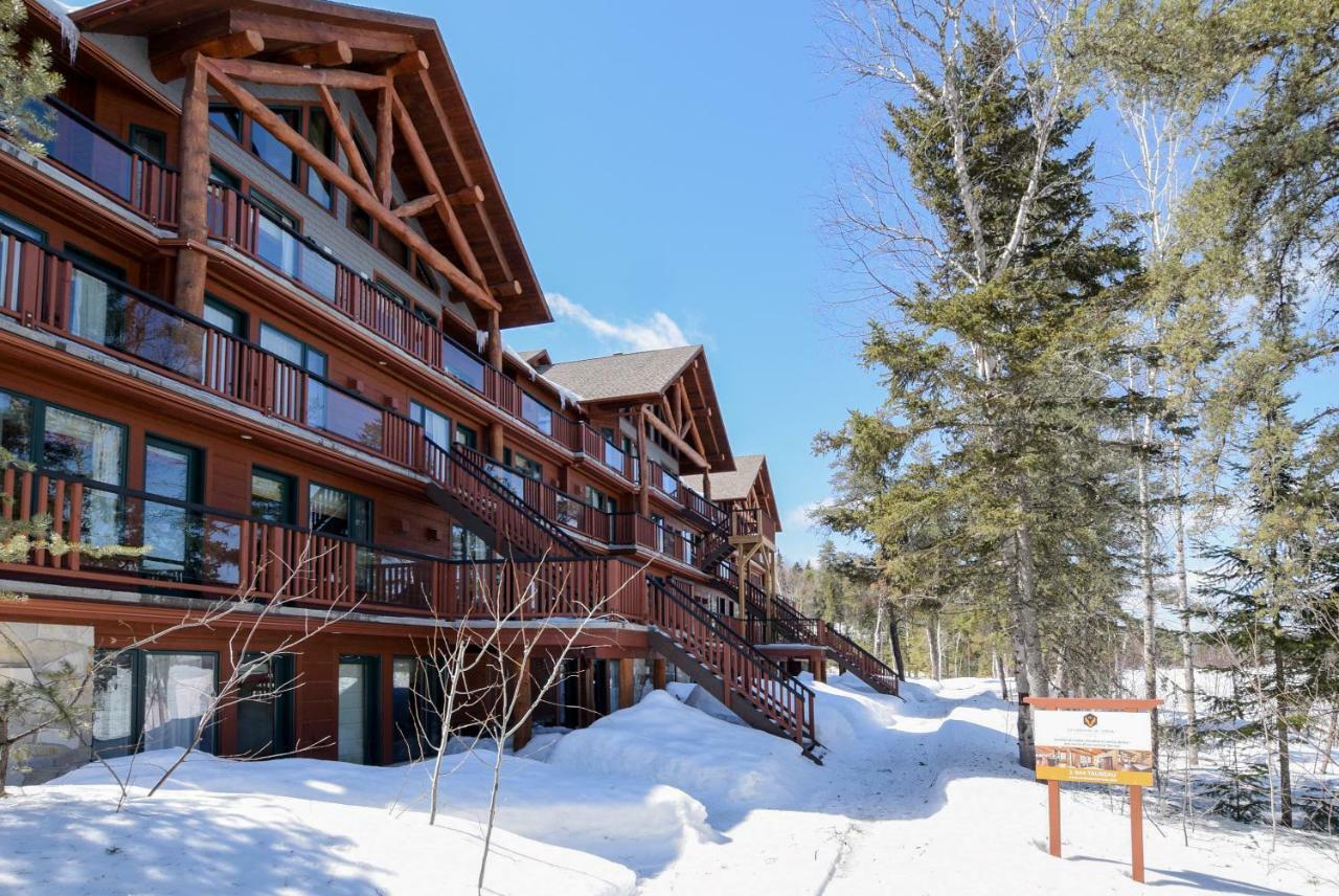 Les Condos Du Lac Taureau- Rooms & Condos Saint-Michel des Saints Exterior photo
