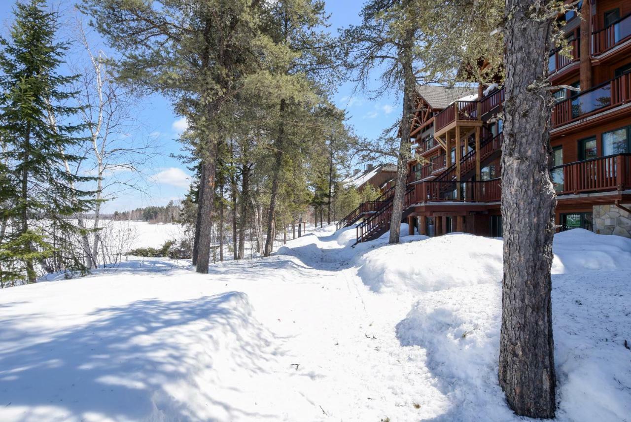 Les Condos Du Lac Taureau- Rooms & Condos Saint-Michel des Saints Exterior photo